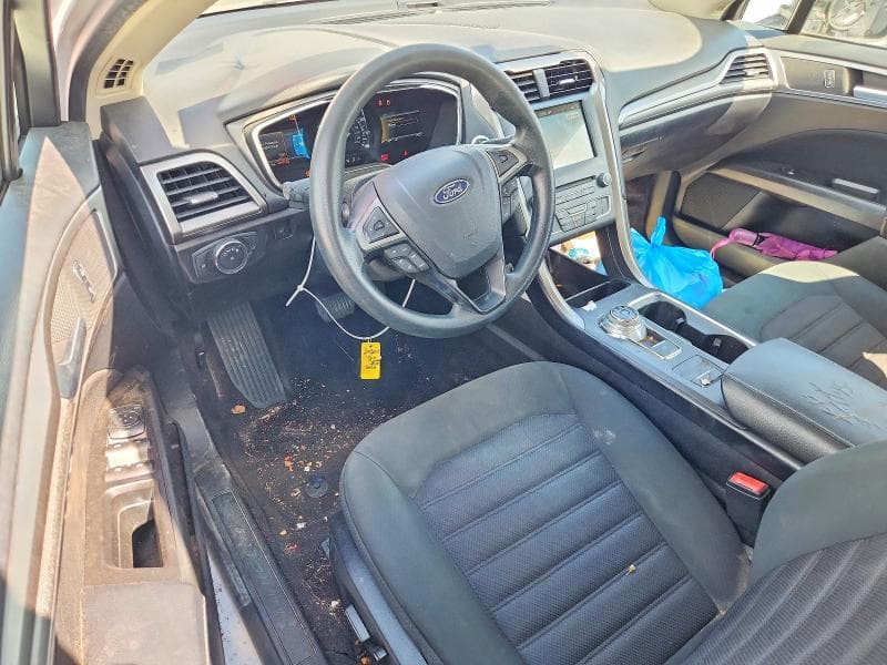 2017 FORD FUSION SE 8