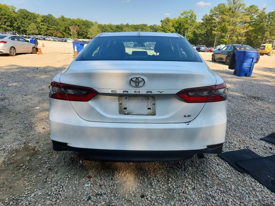 2023 TOYOTA CAMRY LE 6