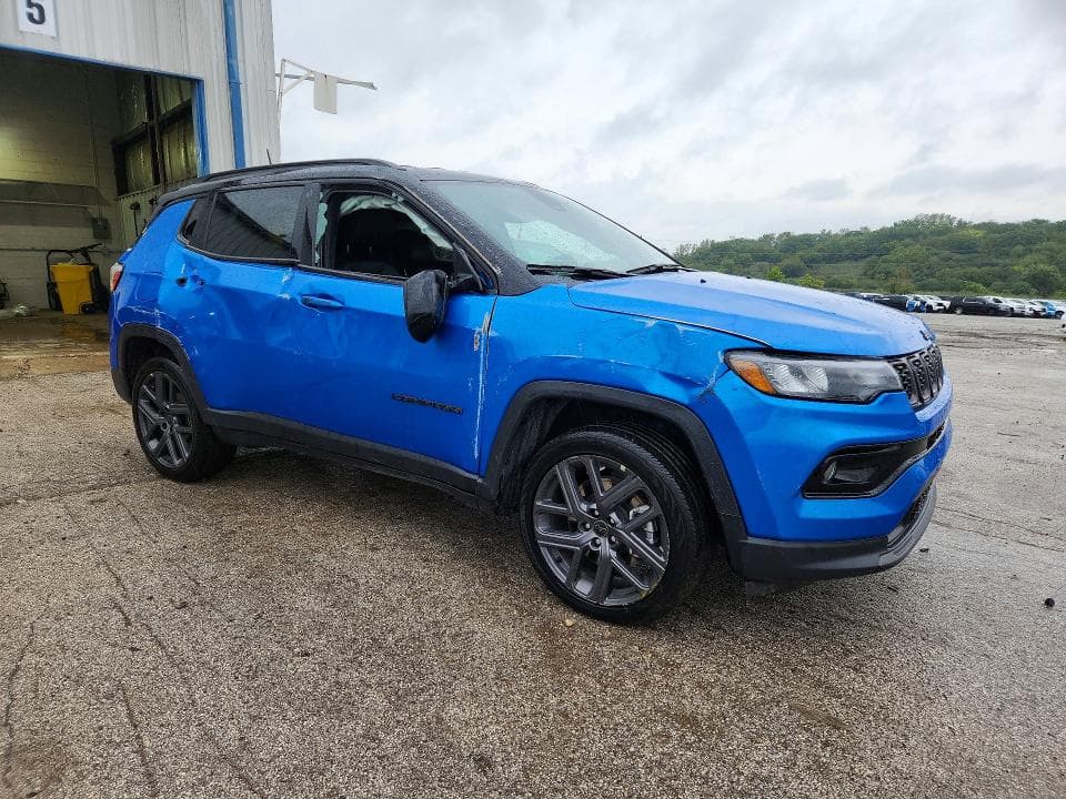 2026 JEEP COMPASS LIMITED 4