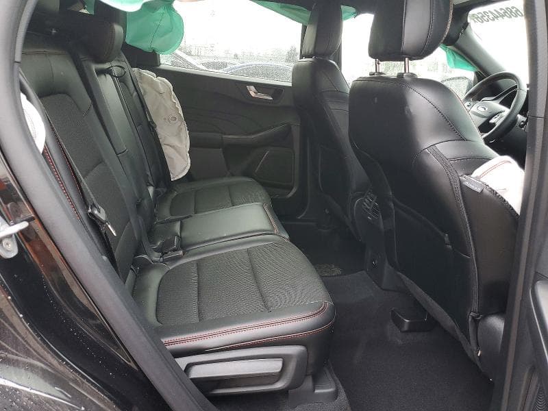 2026 FORD ESCAPE ST LINE 11