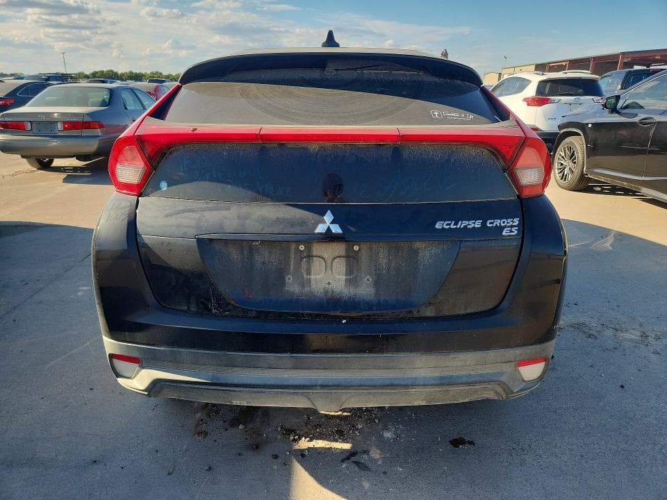 2018 MITSUBISHI ECLIPSE CROSS ES 6