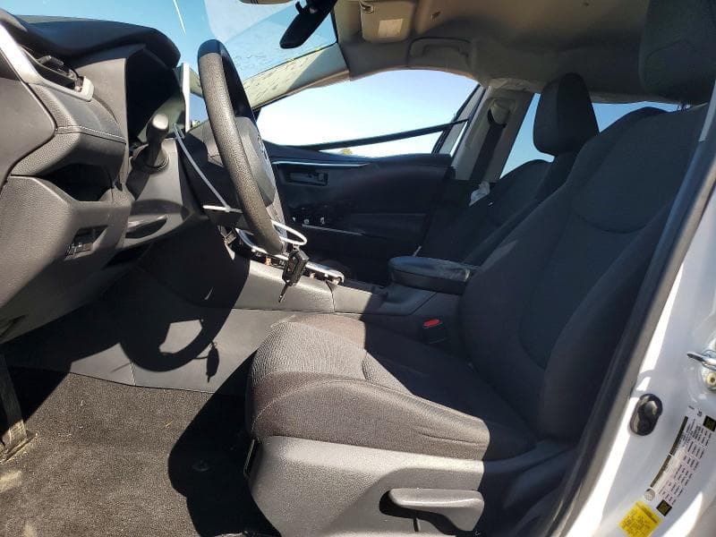 2025 TOYOTA RAV4 LE 7
