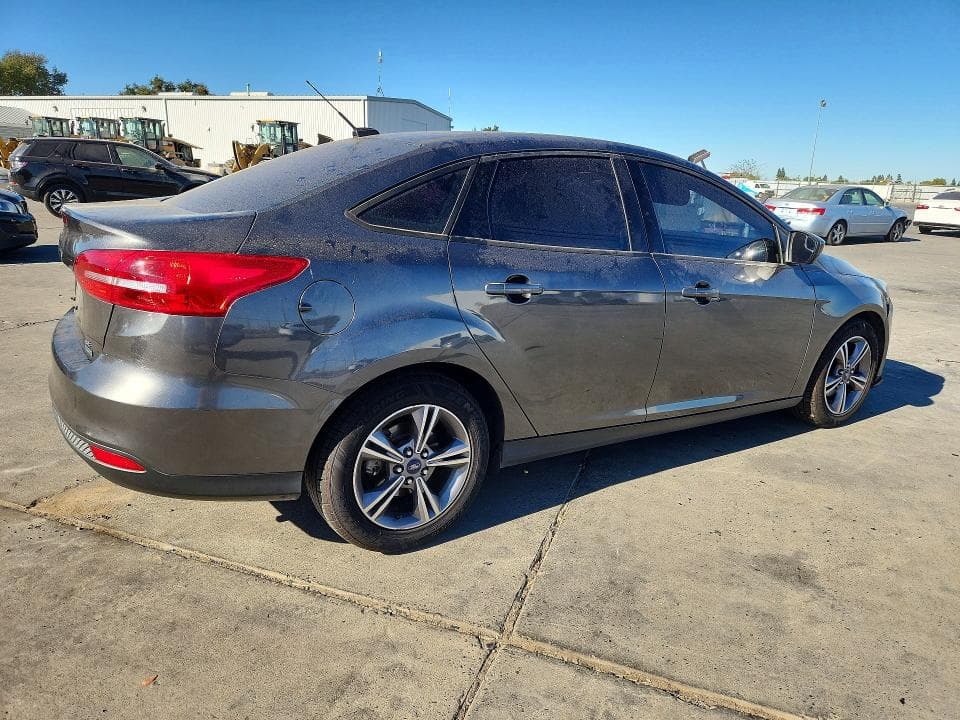 2018 FORD FOCUS SE 3