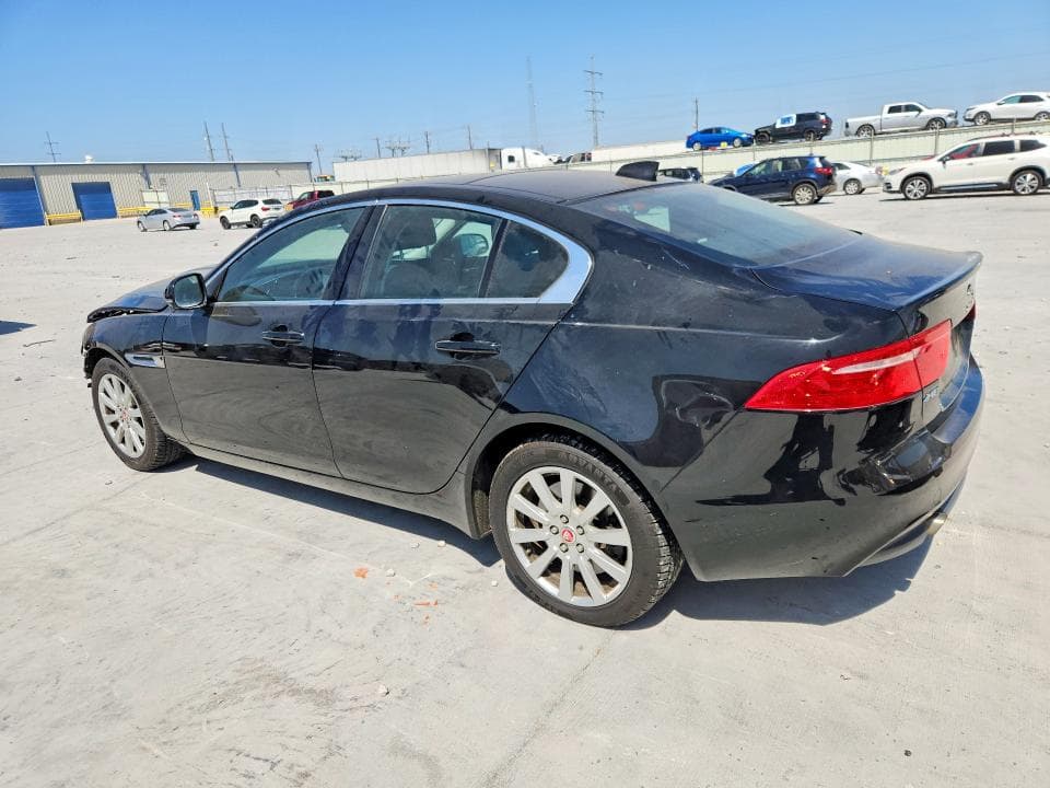 2019 JAGUAR XE 2