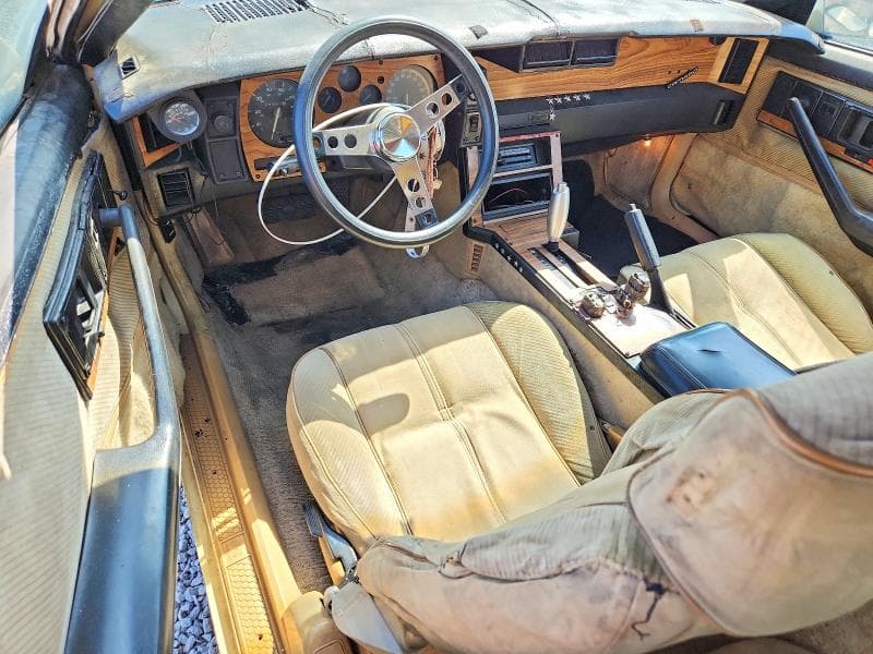 1985 CHEVROLET CAMARO 8
