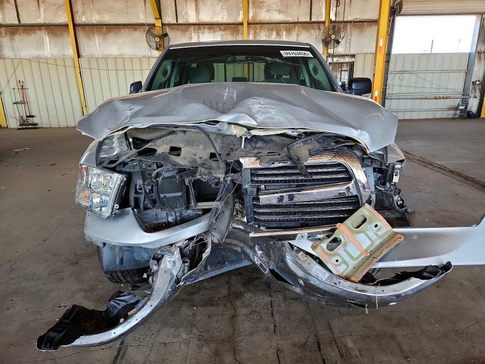 2017 RAM 1500 SLT 5