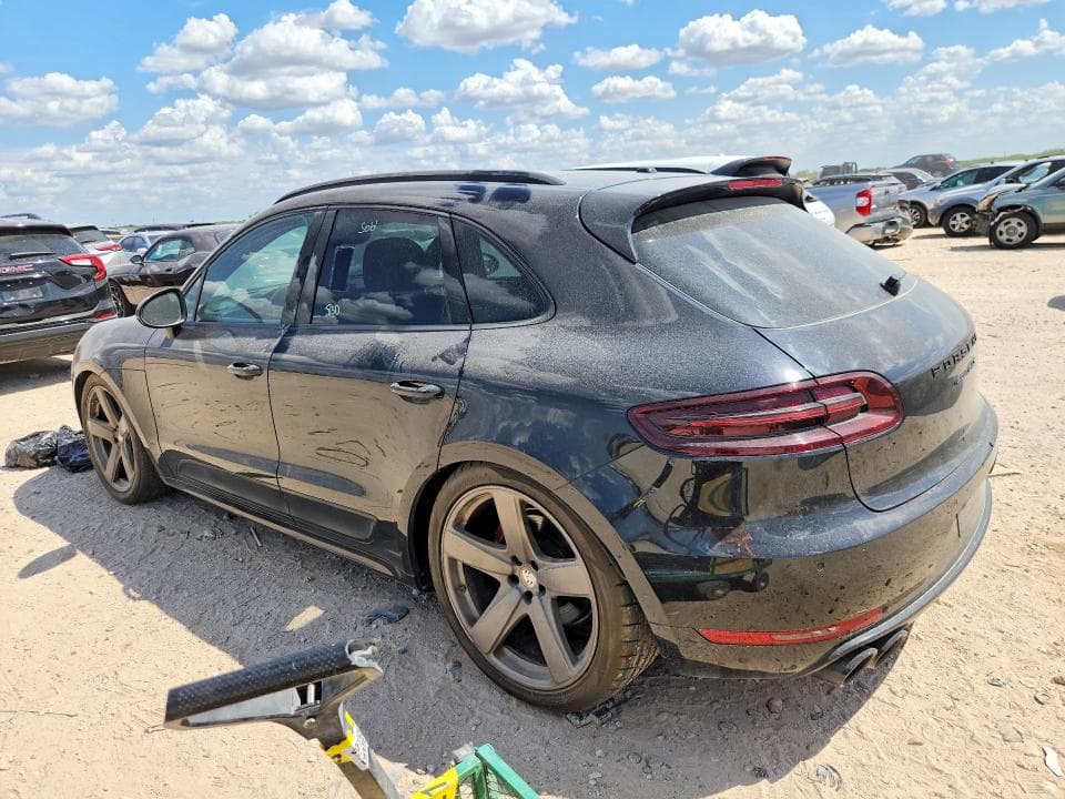 2017 PORSCHE MACAN GTS 2