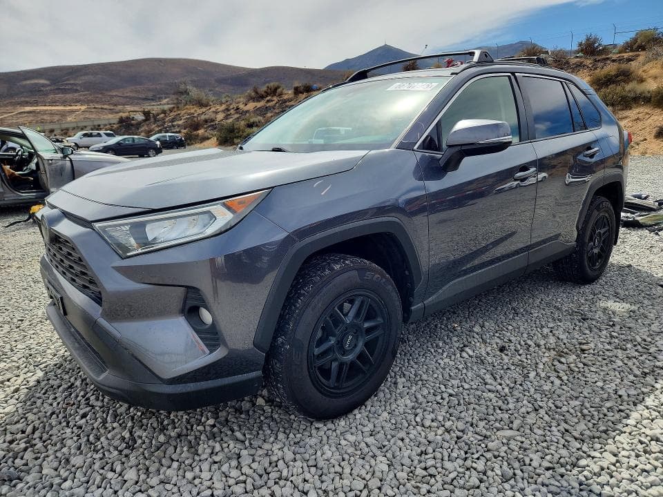 2019 TOYOTA RAV4 XLE - 1