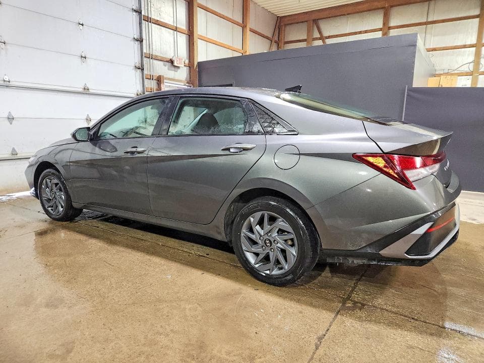 2024 HYUNDAI ELANTRA SEL 2