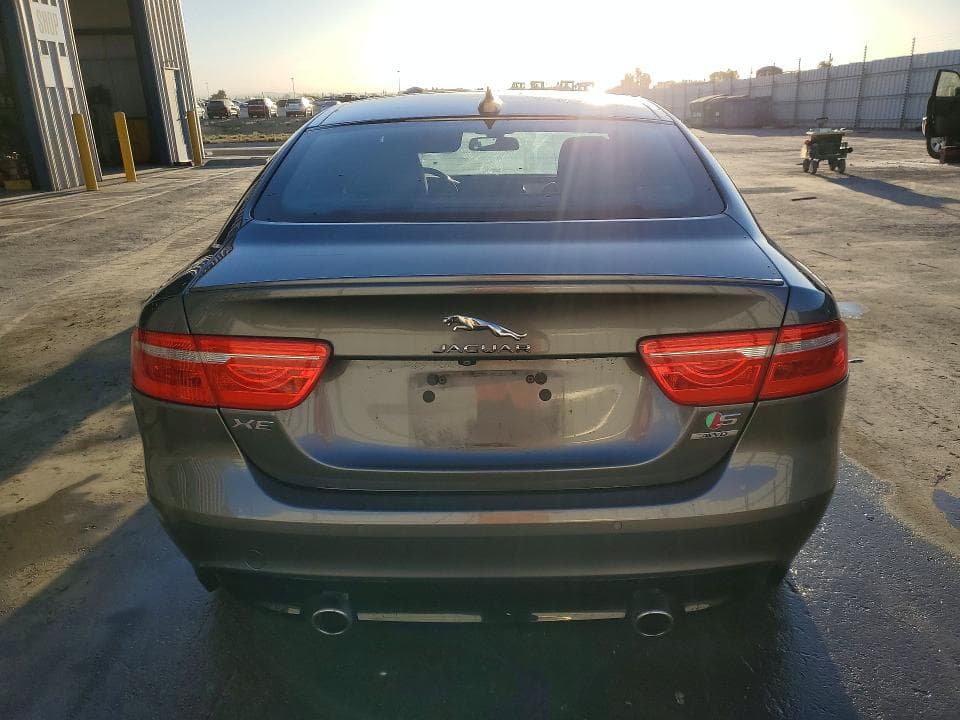 2018 JAGUAR XE S 6