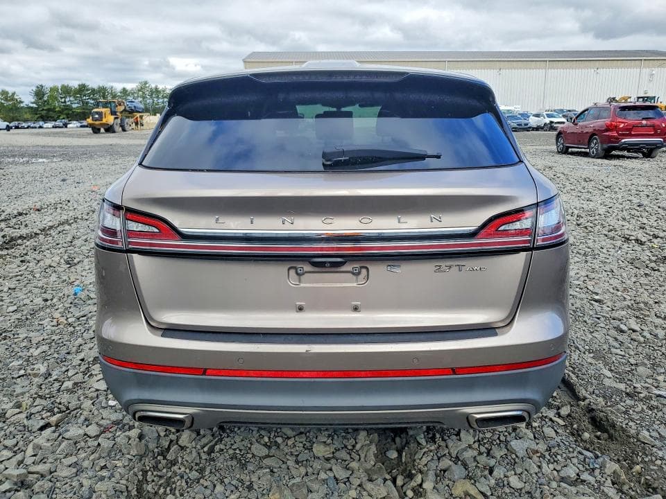 2019 LINCOLN NAUTILUS RESERVE 6