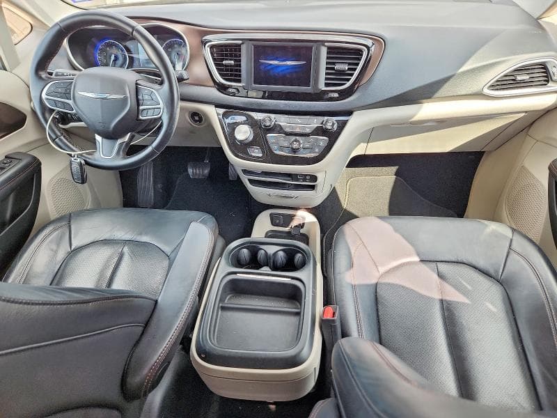 2018 CHRYSLER PACIFICA TOURING L 8