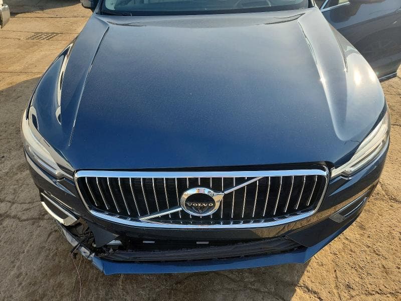 2020 VOLVO XC60 T6 INSCRIPTION 12