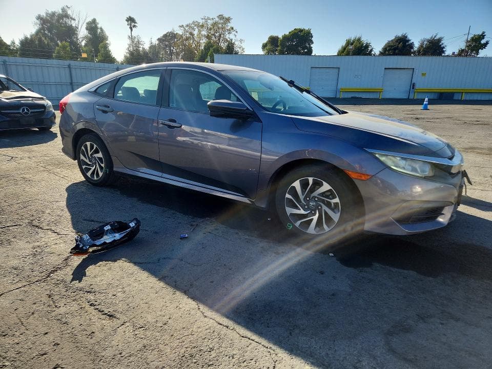 2017 HONDA CIVIC EX 4