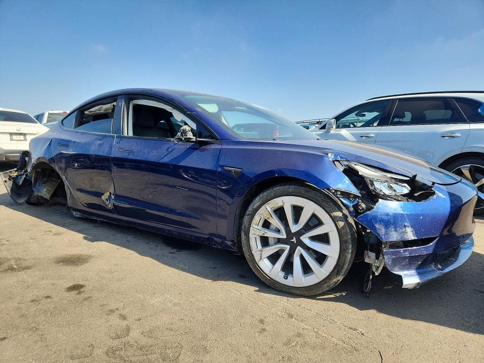 2022 TESLA MODEL 3 4