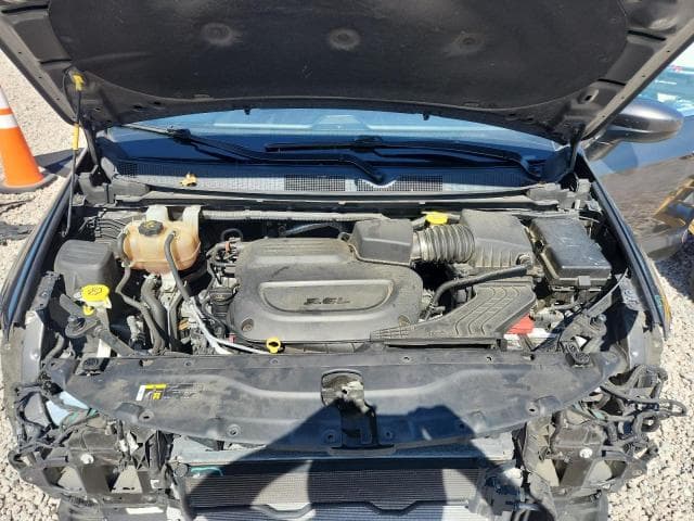2021 CHRYSLER VOYAGER LXI 12