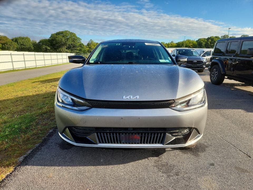 2024 KIA EV6 WIND 5