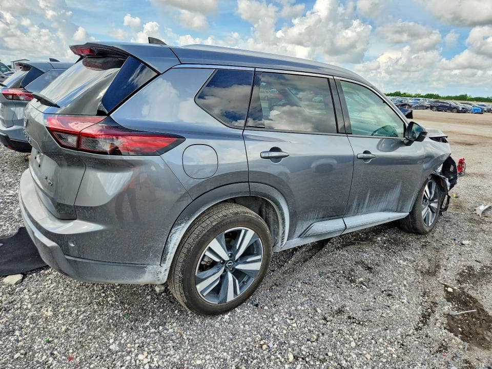 2026 NISSAN ROGUE SL 3