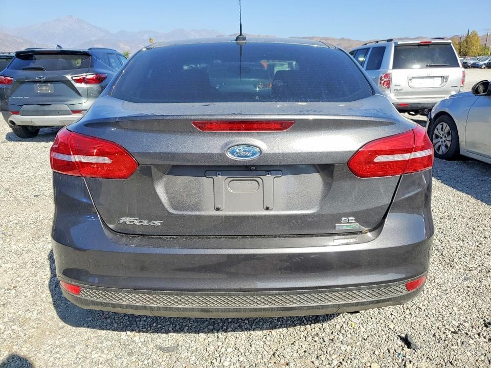 2018 FORD FOCUS SE 6