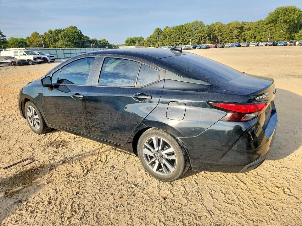 2020 NISSAN VERSA SV 2