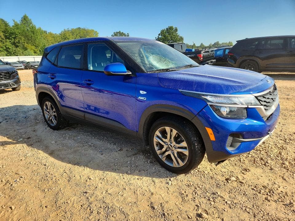 2021 KIA SELTOS LX 4
