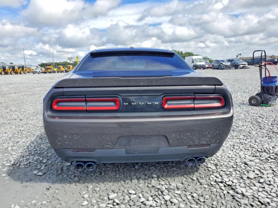 2017 DODGE CHALLENGER R/T 6