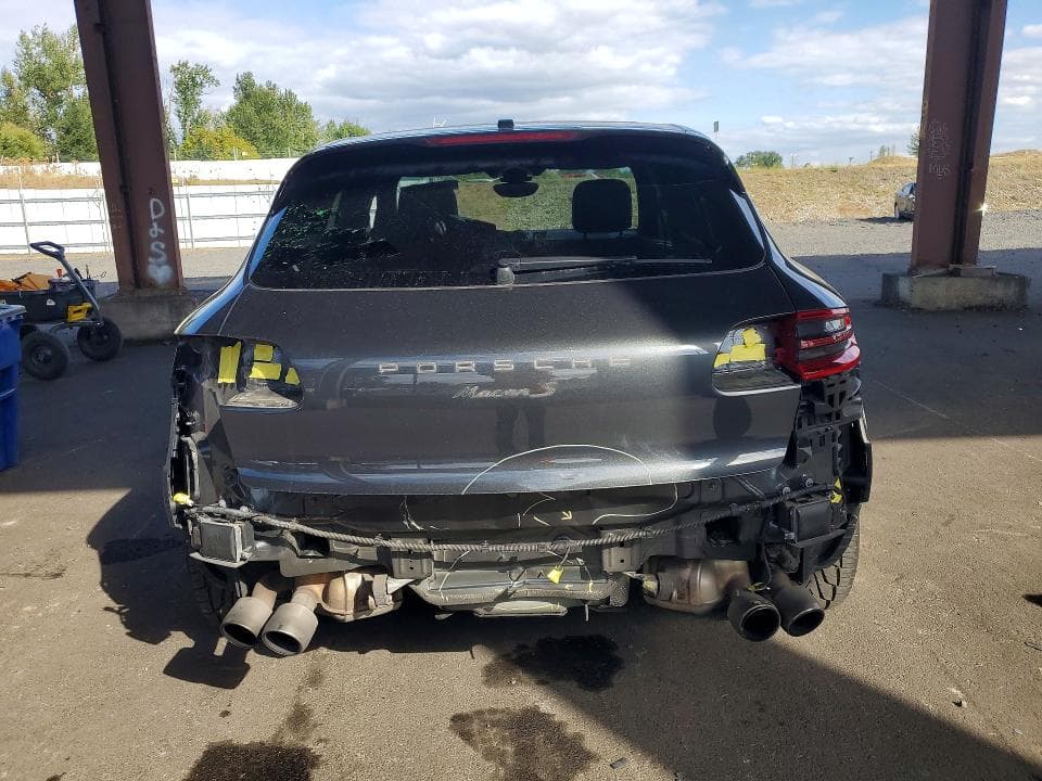 2017 PORSCHE MACAN S 6