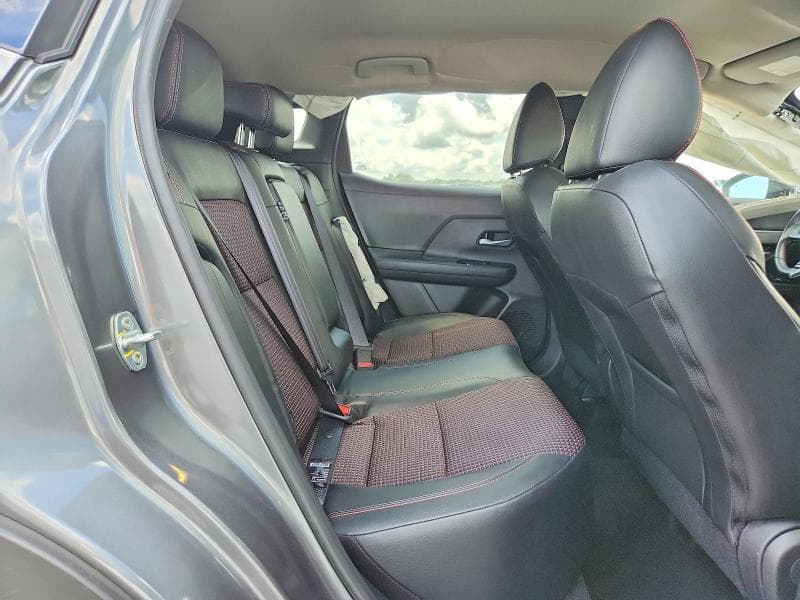 2026 NISSAN KICKS SR 11