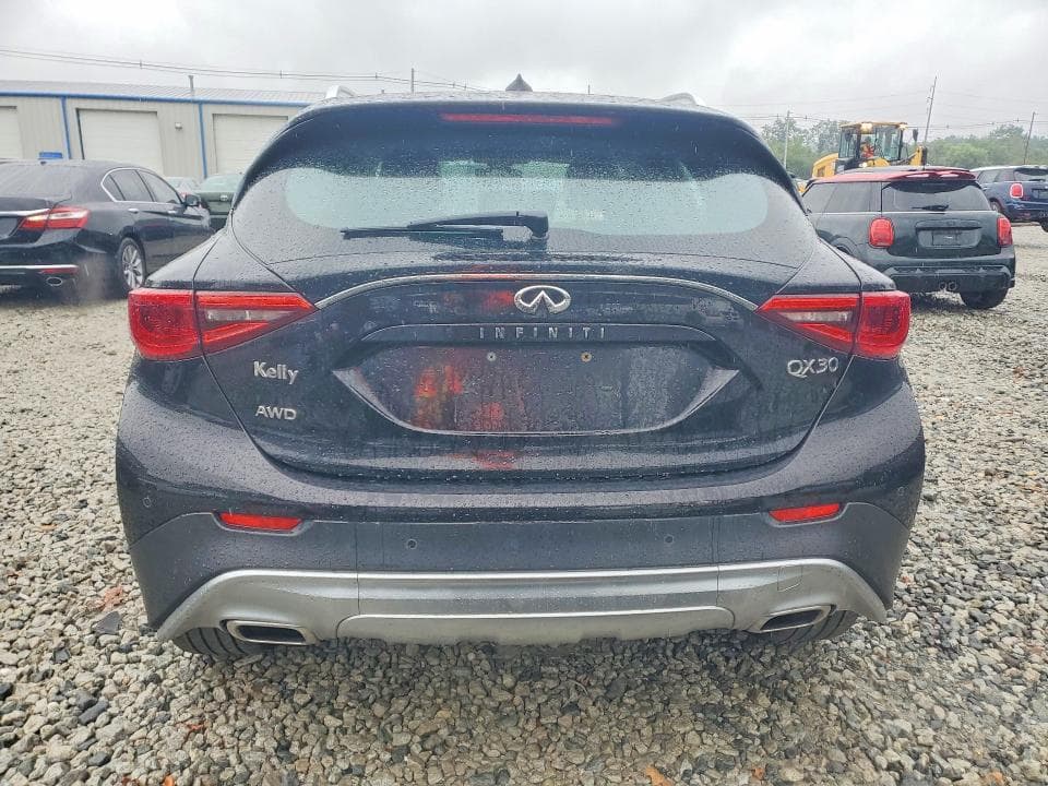 2018 INFINITI QX30 PREMIUM 6