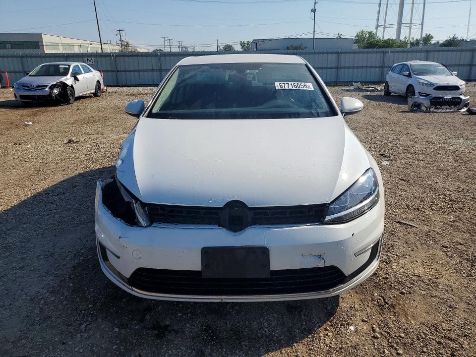 2018 VOLKSWAGEN E-GOLF SE 5