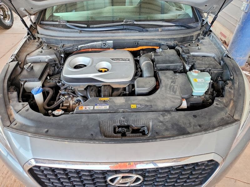 2017 HYUNDAI SONATA HYBRID SE 11