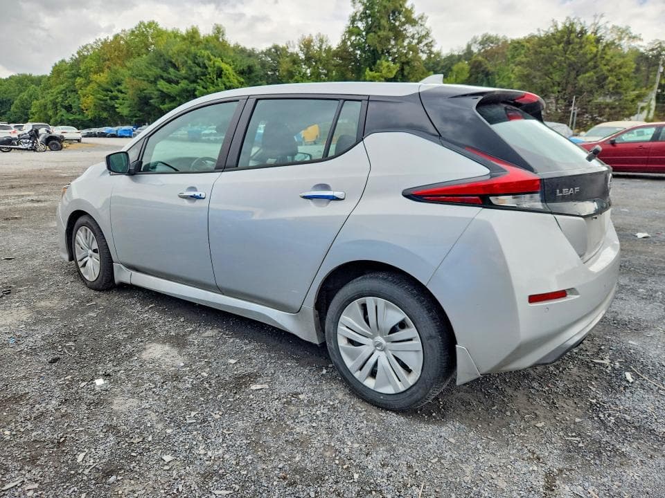 2023 NISSAN LEAF S 2