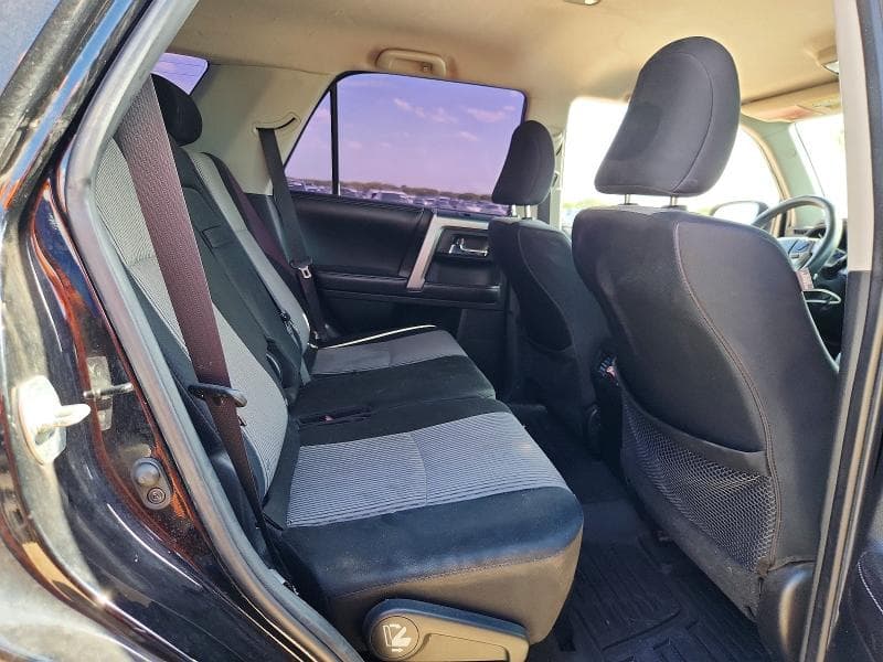 2017 TOYOTA 4RUNNER SR5 11