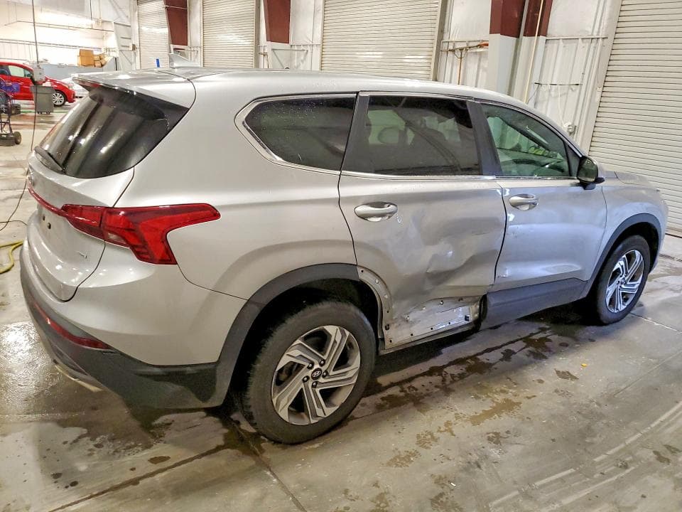 2022 HYUNDAI SANTA FE SE 3