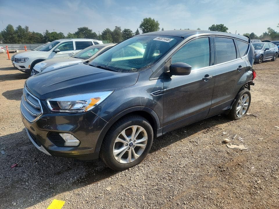 2017 FORD ESCAPE SE - 1