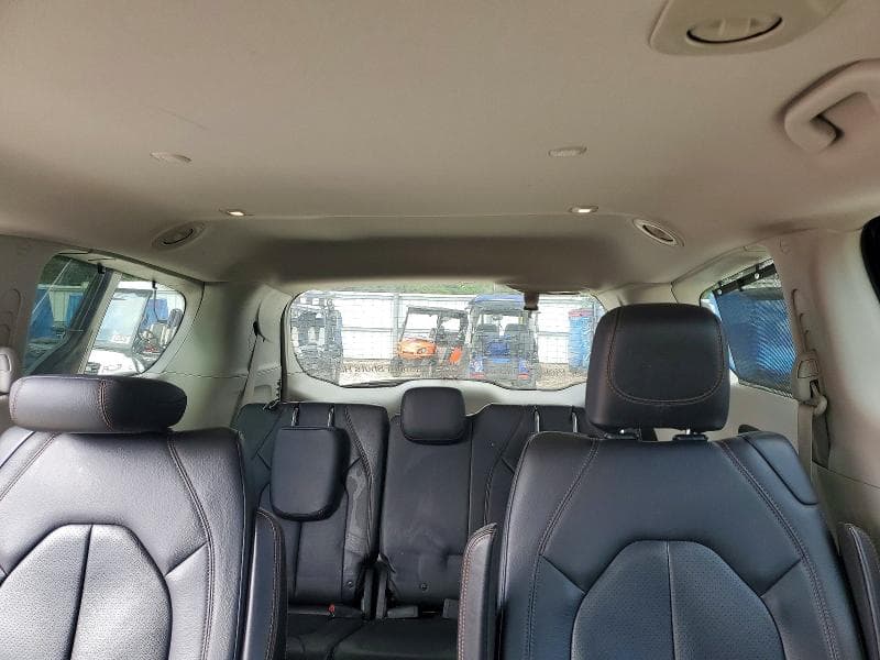 2018 CHRYSLER PACIFICA TOURING L PLUS 10