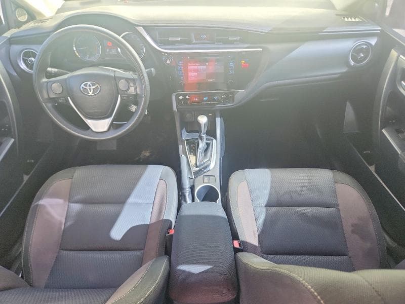 2019 TOYOTA COROLLA LE 8