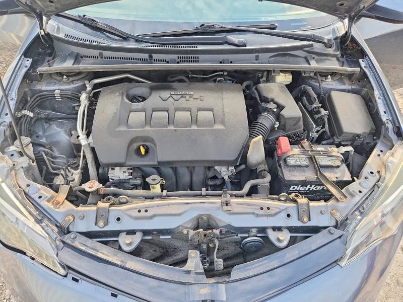 2018 TOYOTA COROLLA LE 11