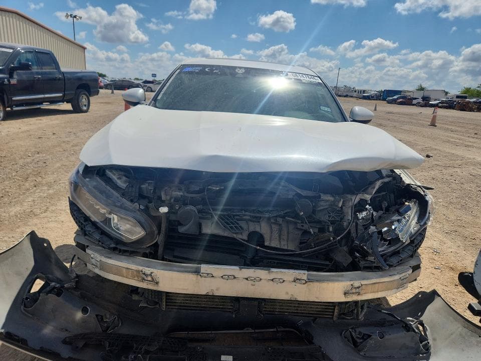 2018 HONDA ACCORD EX 5