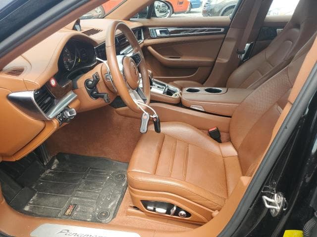 2018 PORSCHE PANAMERA 4 7