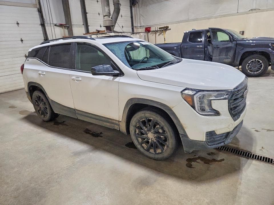 2024 GMC TERRAIN SLE 4