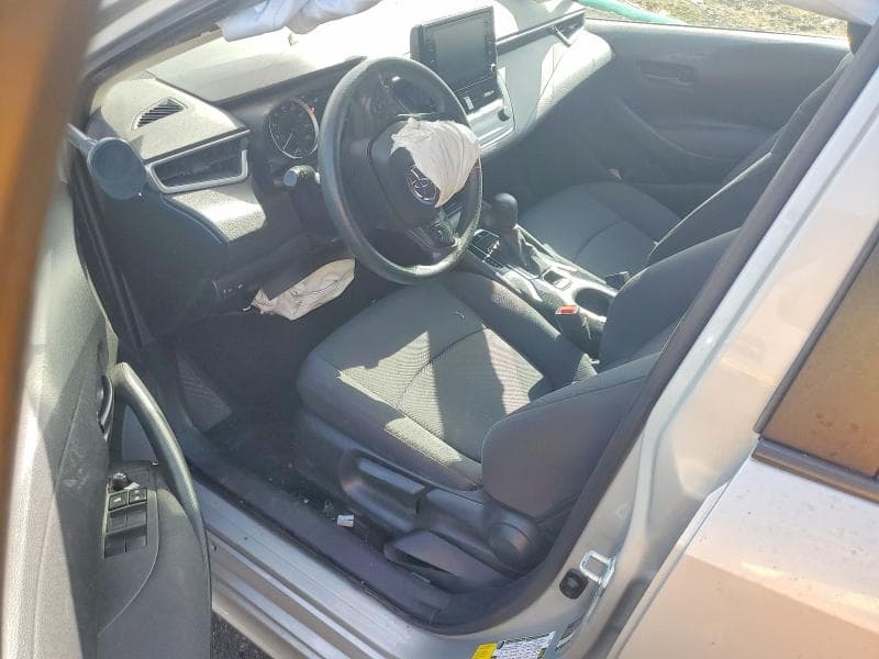 2022 TOYOTA COROLLA LE 8