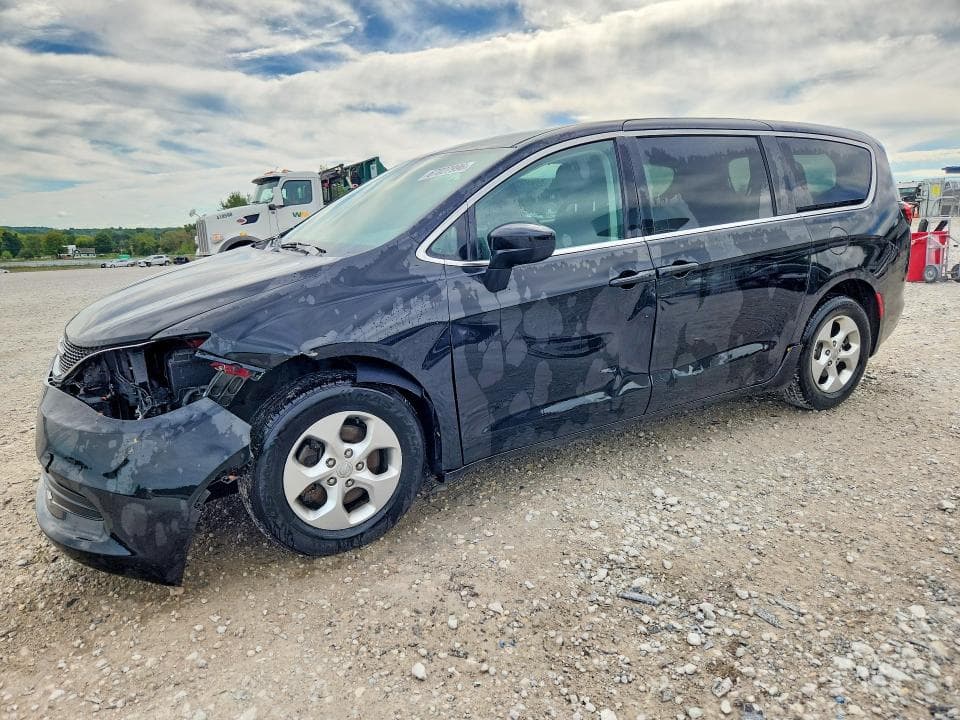 2017 CHRYSLER PACIFICA LX - 1