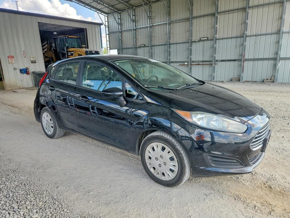 2018 FORD FIESTA S 4