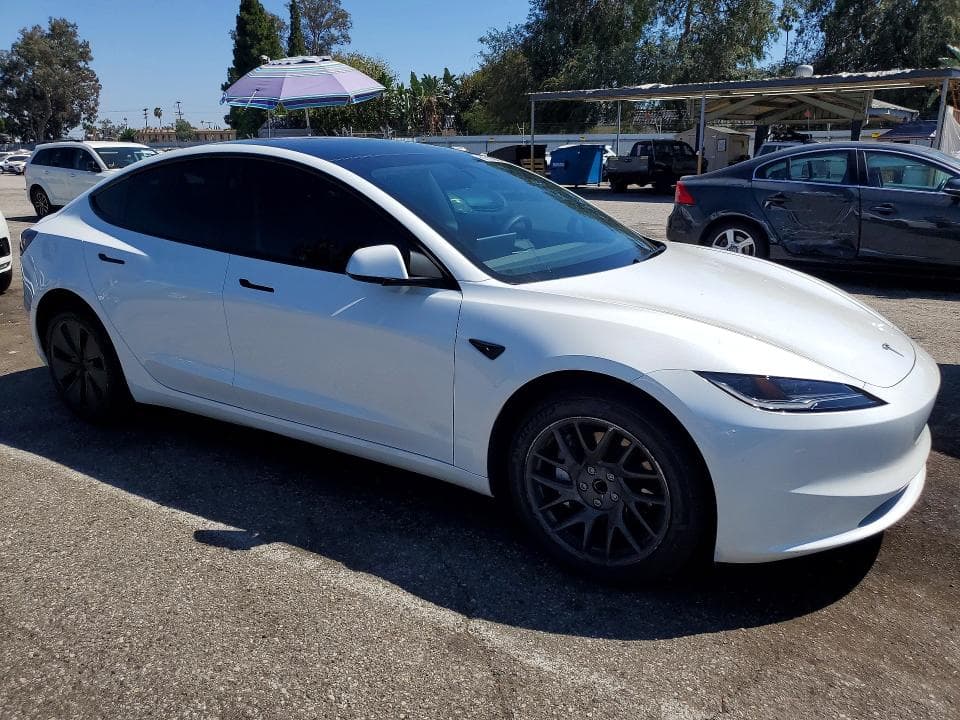 2024 TESLA MODEL 3 4