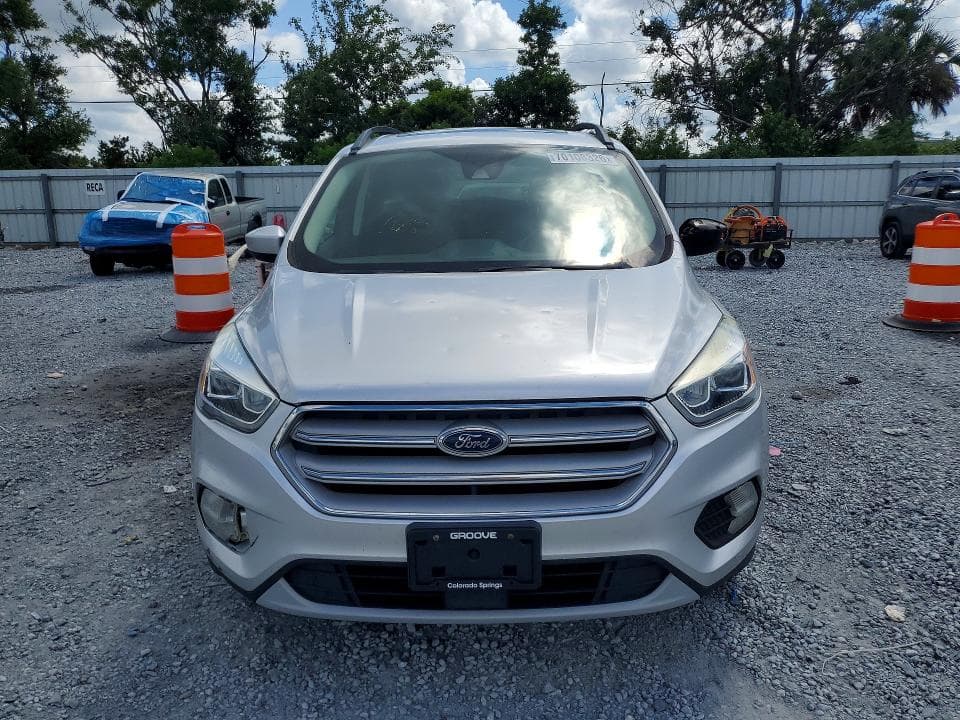 2018 FORD ESCAPE SEL 5