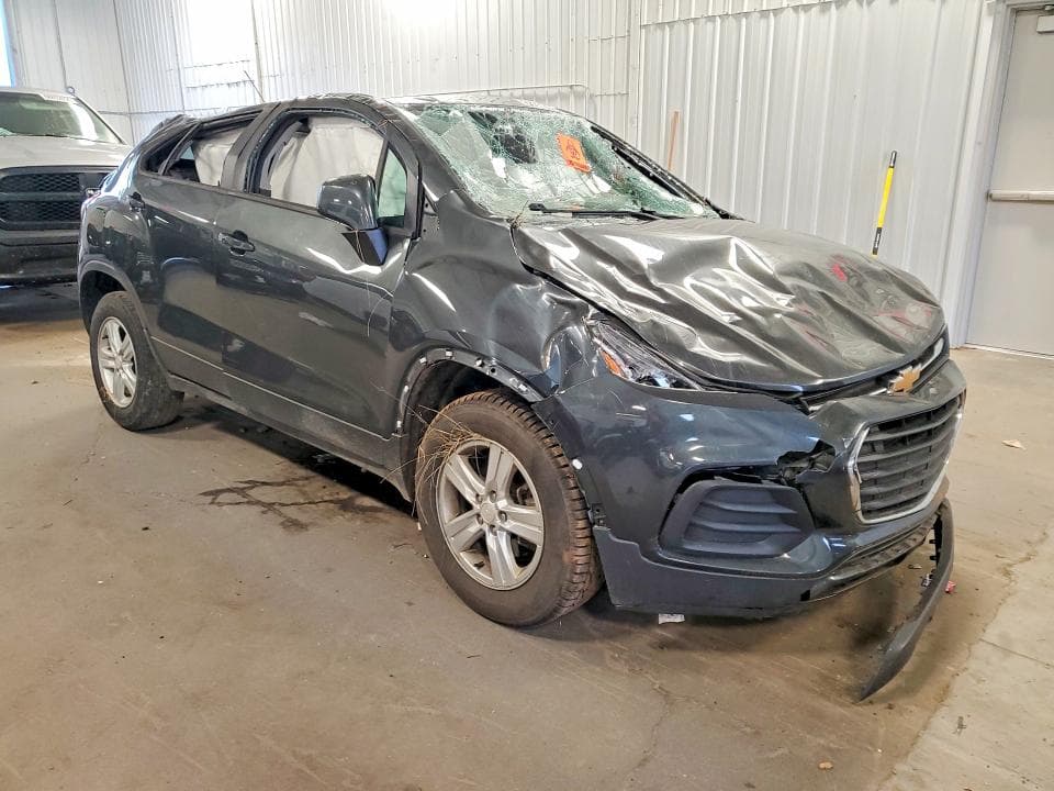 2019 CHEVROLET TRAX LS 4