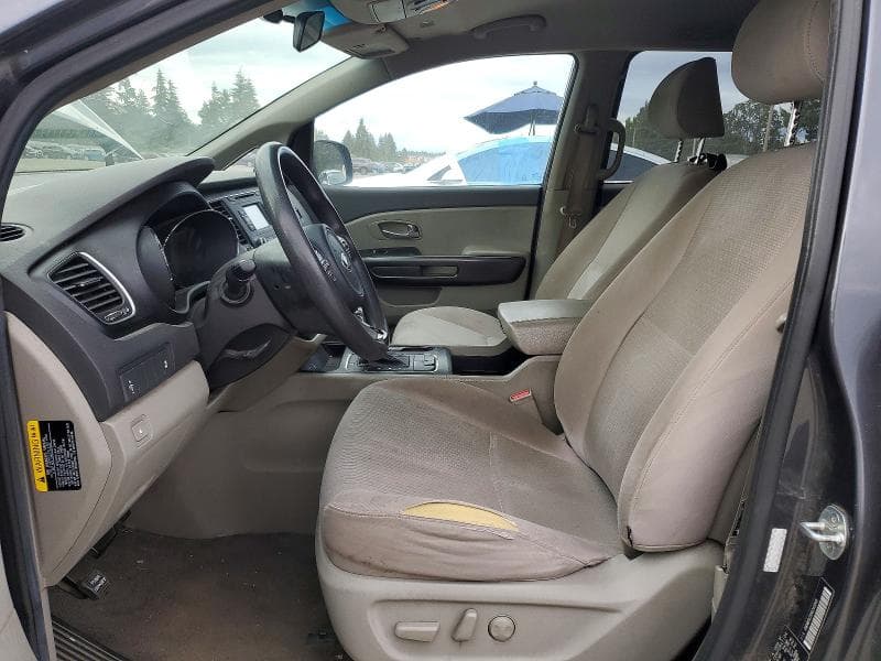 2017 KIA SEDONA LX 7