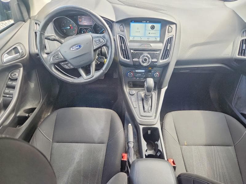 2017 FORD FOCUS SEL 8