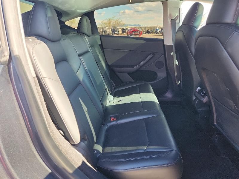 2023 TESLA MODEL Y 10